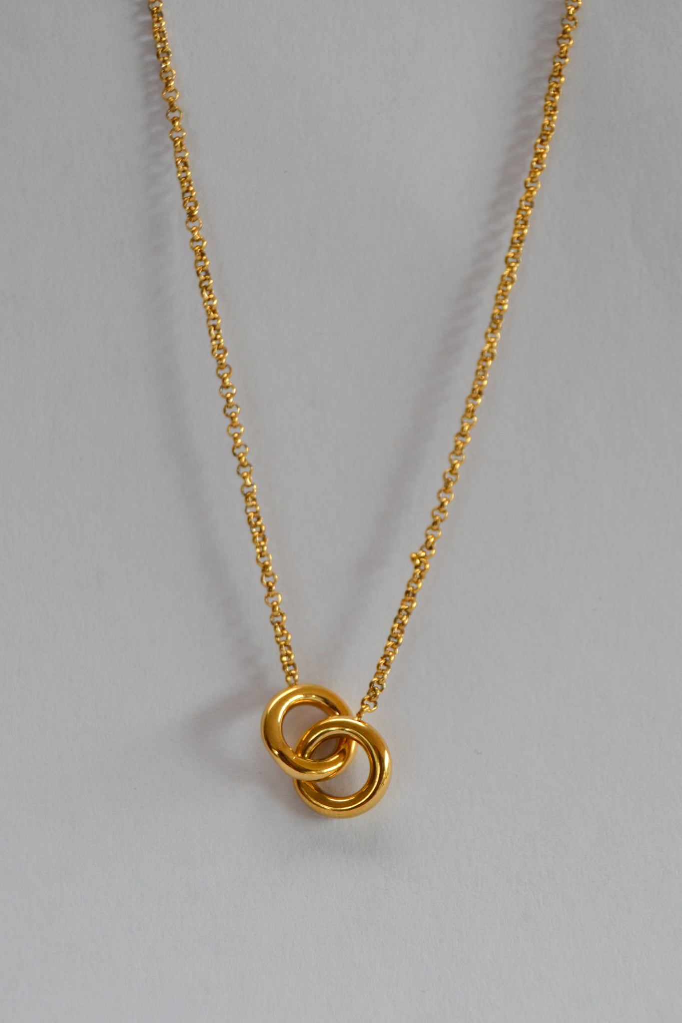 Golden Link Necklace