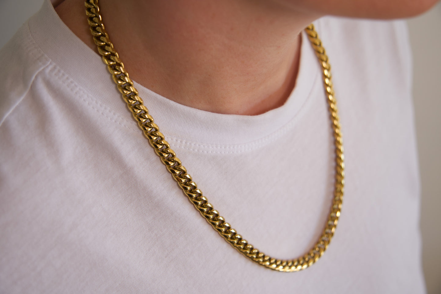 Gold Cuban link chain necklace, 18k gold plated stainless steel with lobster clasp, Mac&Coco South Africa"