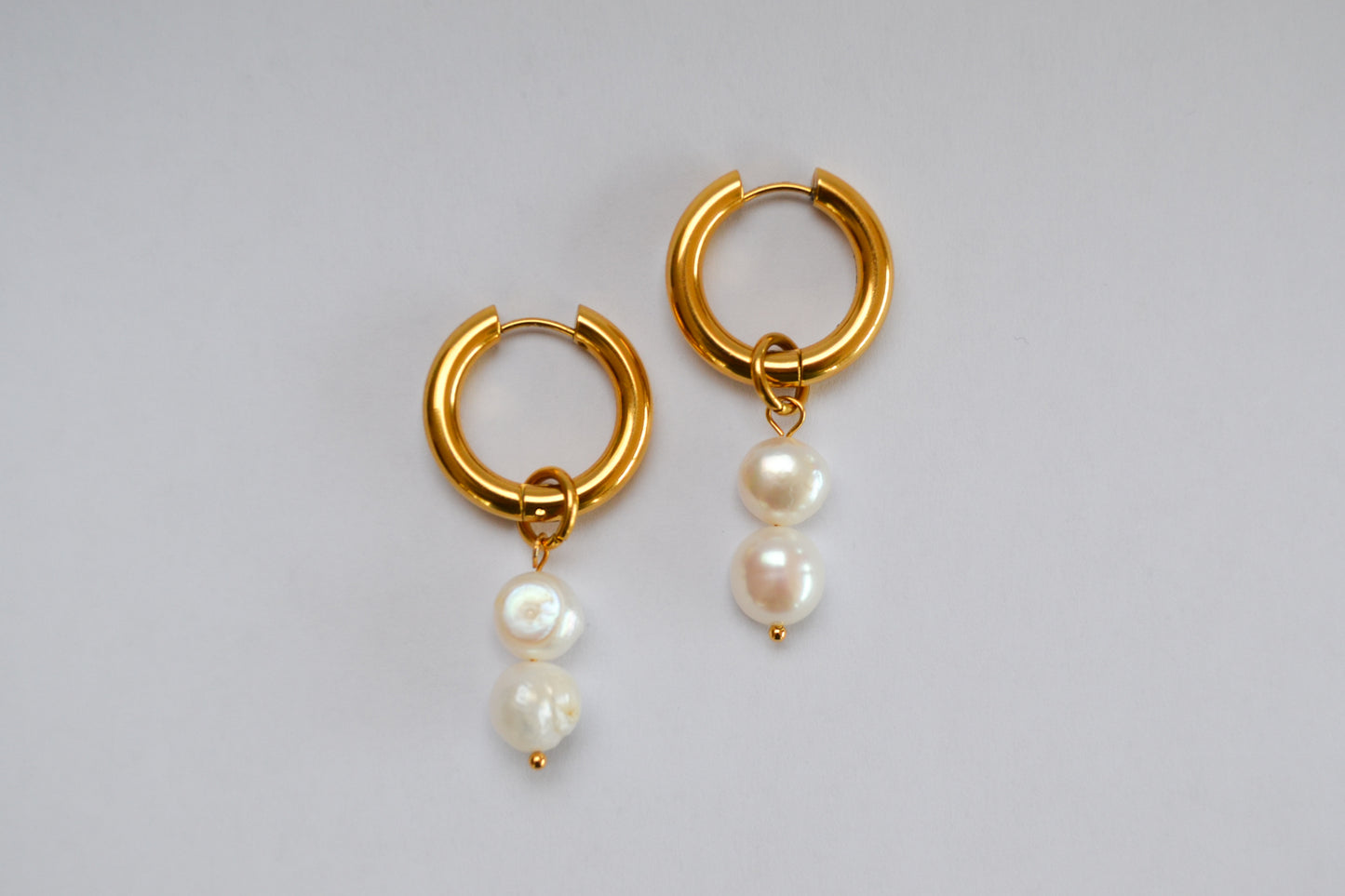 Hoop with Pearls