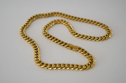Gold Cuban link chain necklace, 18k gold plated stainless steel with lobster clasp, Mac&Coco South Africa"