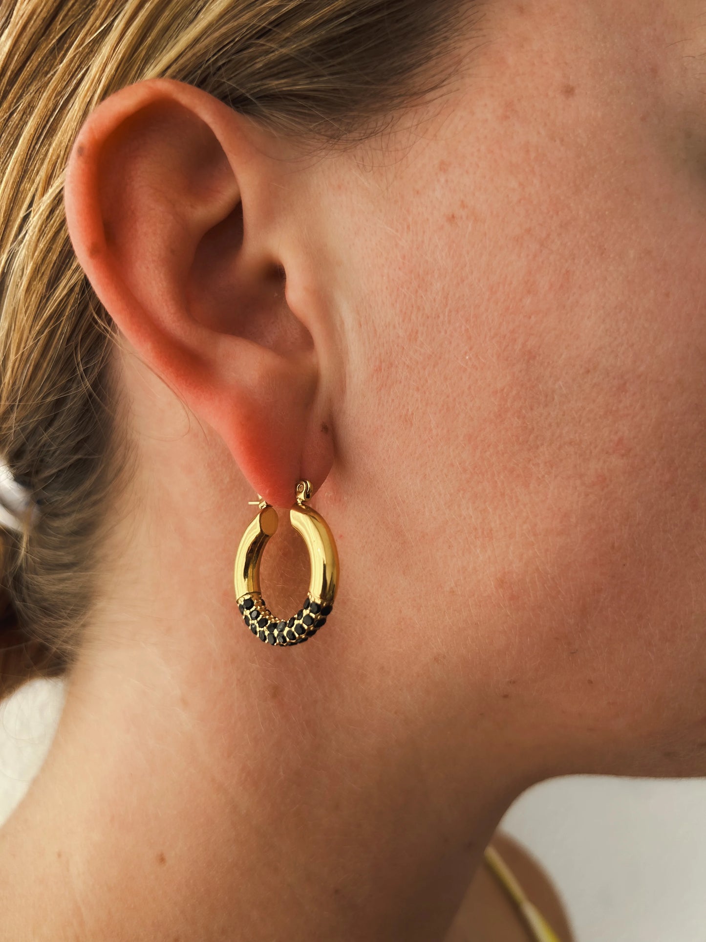 Rhinestones Earrings Black
